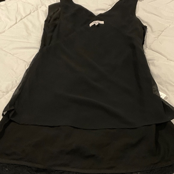 Sleek Black Lace Chemise - Picture 8 of 11